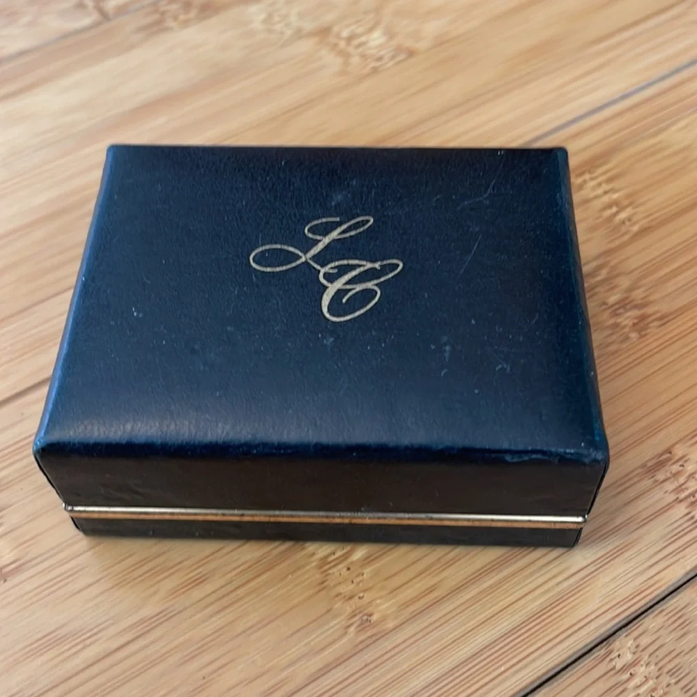 Sarah Coventry Inc Mens Onyx Cuff Link and Bar Set Lord Coventry